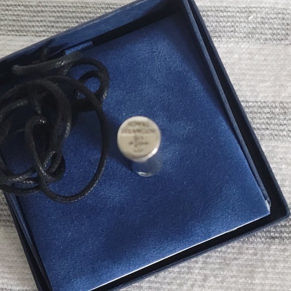 Royal Selangor Necklace - Picture 6 of 10